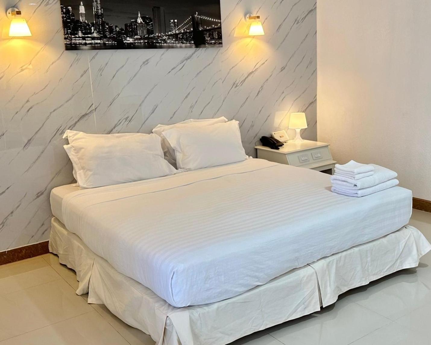Dad D Resort By Lopburi Inn Resort Kültér fotó