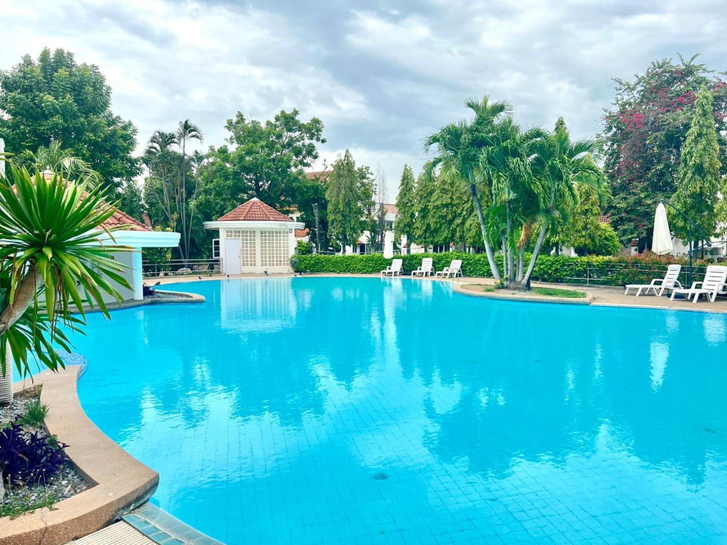 Dad D Resort By Lopburi Inn Resort Kültér fotó