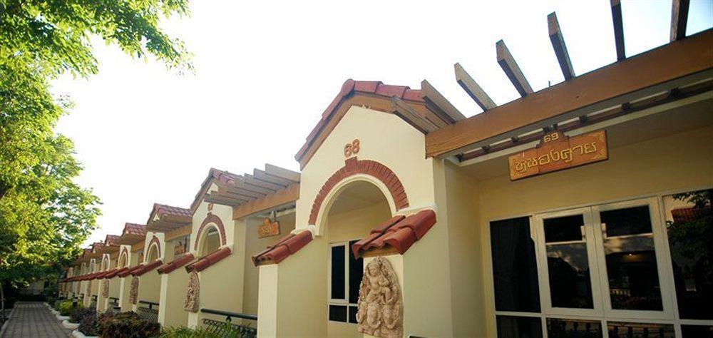 Dad D Resort By Lopburi Inn Resort Kültér fotó