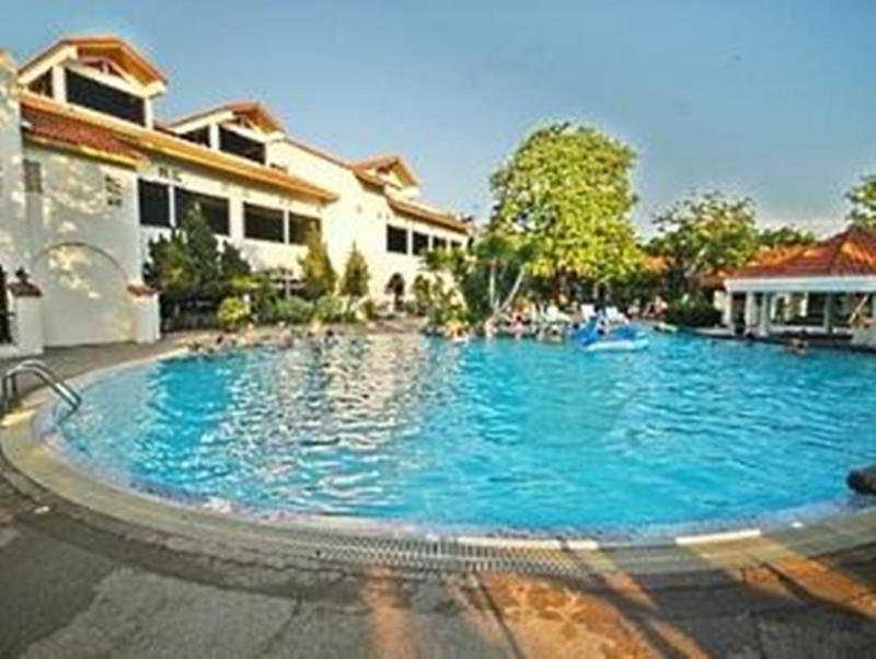 Dad D Resort By Lopburi Inn Resort Kültér fotó