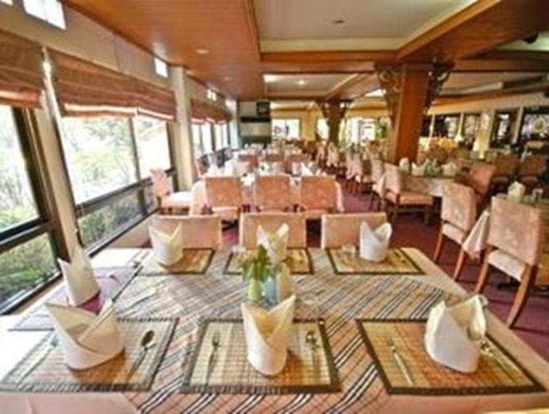 Dad D Resort By Lopburi Inn Resort Kültér fotó